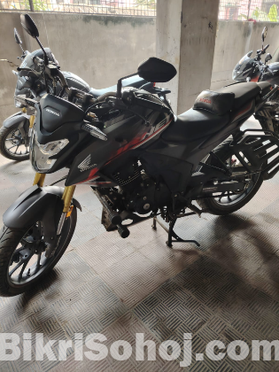 HONDA, HORNET 2.0
